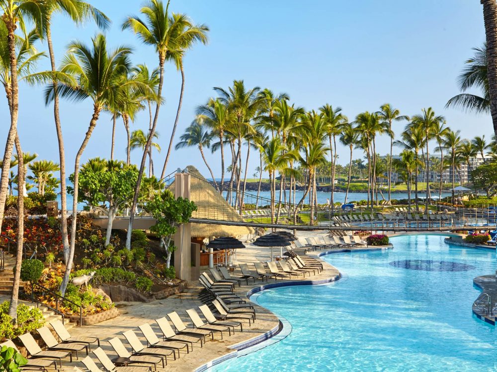 7 best resorts on the Big Island of Hawaii from a Hawaii Travel Agent